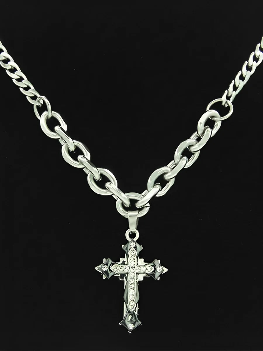 The Stainless Steel Pendant Necklace with Diamond